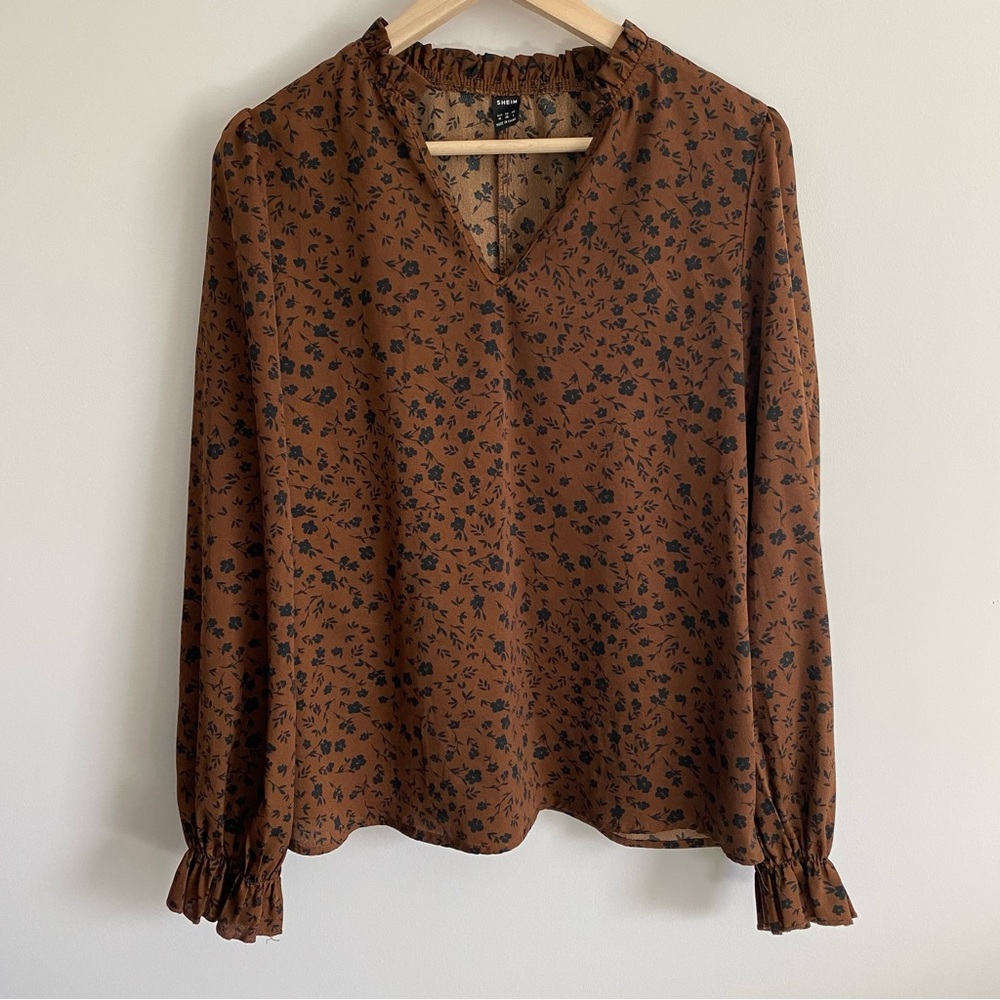 Beautiful SHEIN Top Size Medium